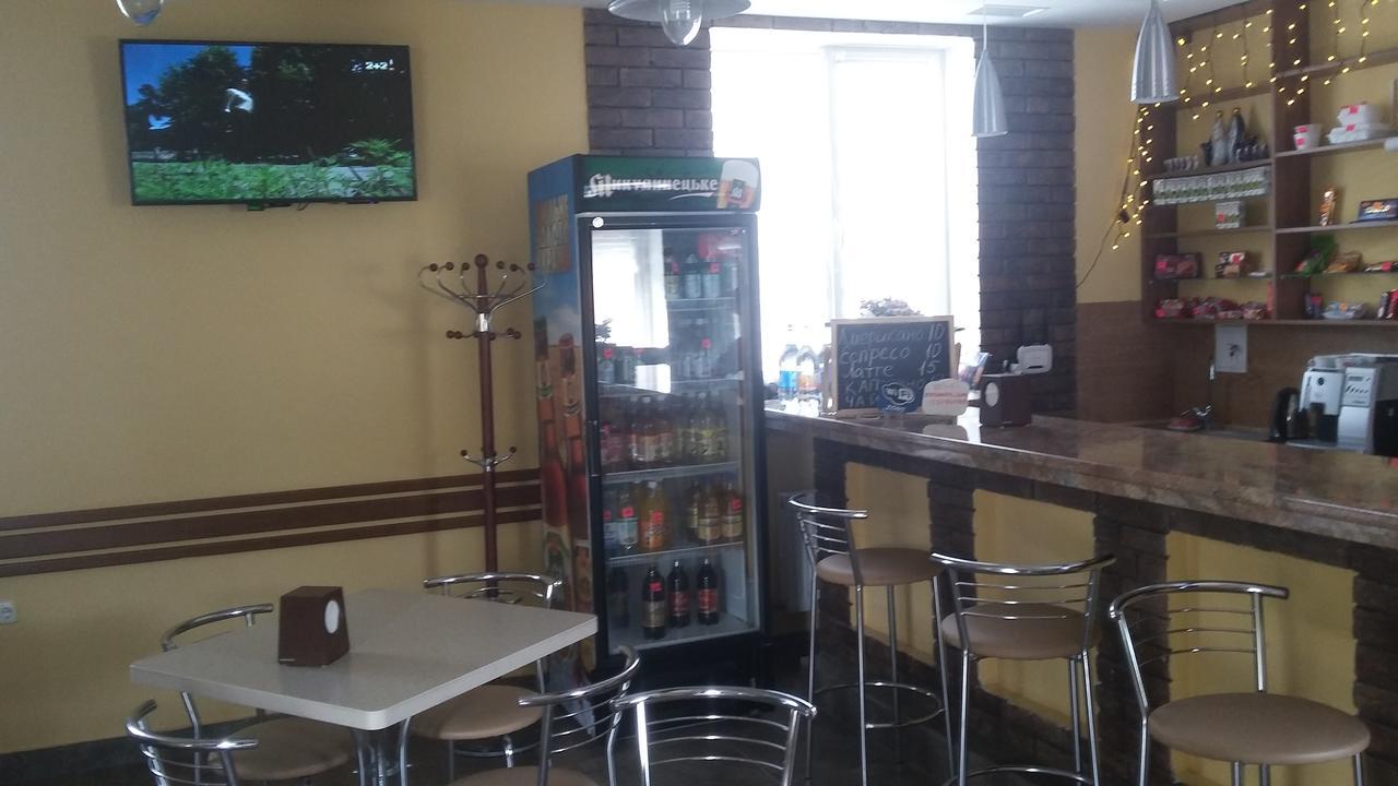 Hostel Stozhary Τερνόπιλ Εξωτερικό φωτογραφία