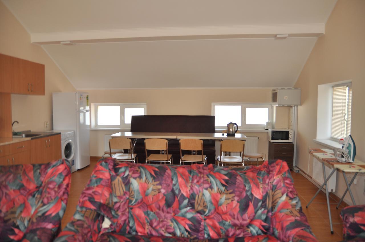 Hostel Stozhary Τερνόπιλ Εξωτερικό φωτογραφία