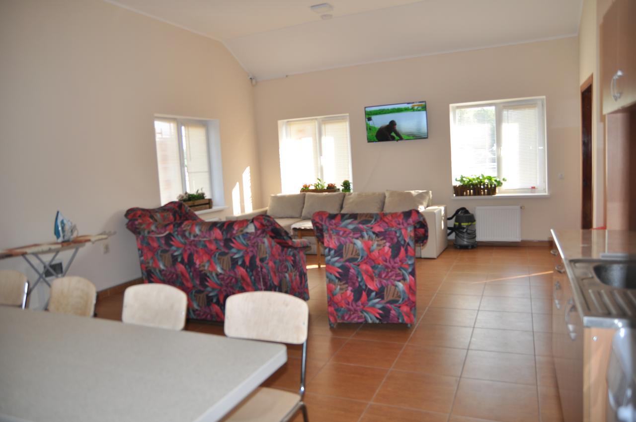 Hostel Stozhary Τερνόπιλ Εξωτερικό φωτογραφία
